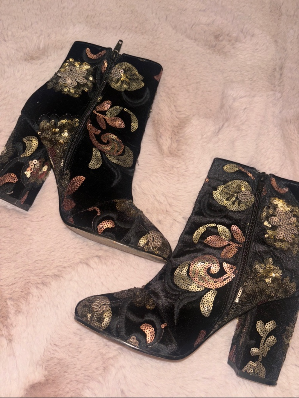 Women's Black Sequin Embroidered Block Heel Ankle Boots - Picture 3 of 4